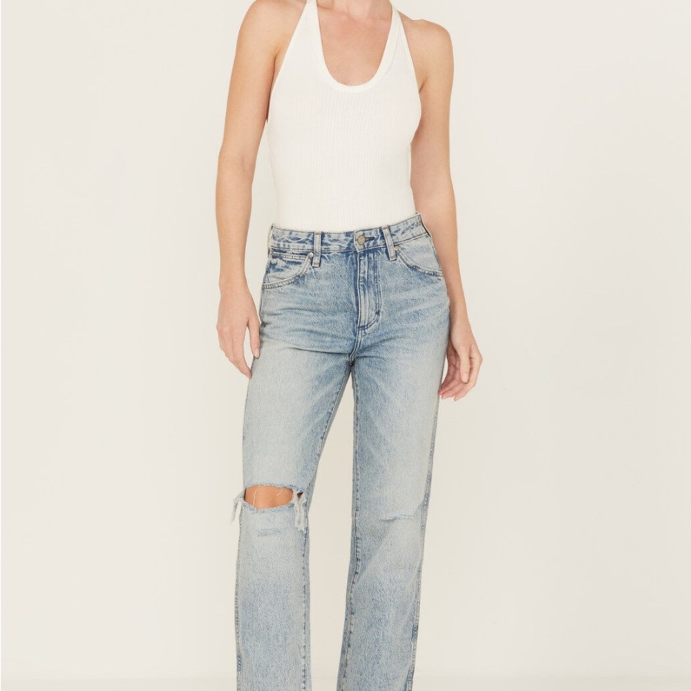 Wrangler Women's 608 Wild West Distressed Light Blue Straight Leg Jeans 29x28
